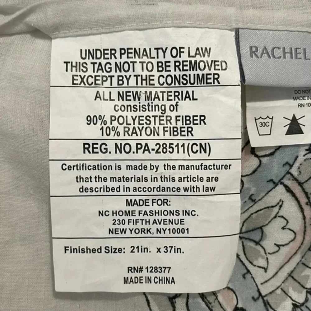 Rachel Ashwell Quilted Pillow Covers Paisley Floral
Blue White Size 21x37 Set - Picture 9 of 10